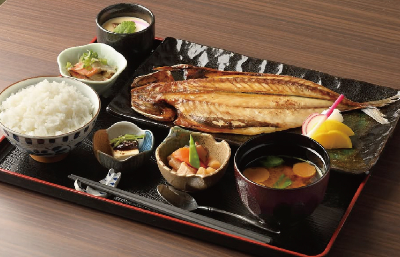 甘味とヒモノ 晴る風屋